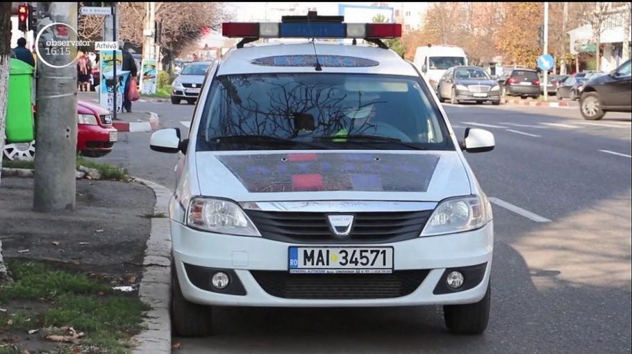 Maşină a poliţiei Maşină de poliţie cu radar