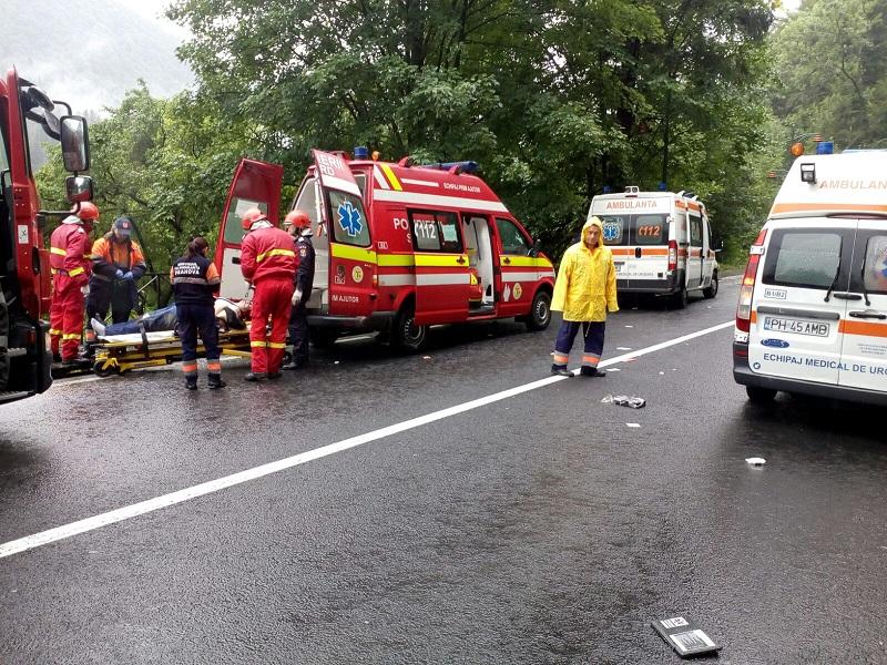 Accident la Sinaia in care a fost implicat un autocar cu turisti francezi