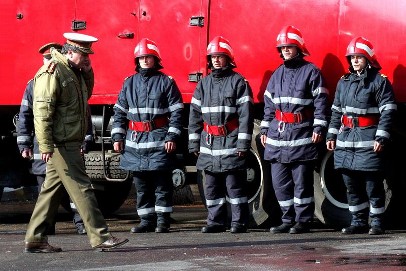 300 de posturi, scoase la concurs admitere pompieri 2018