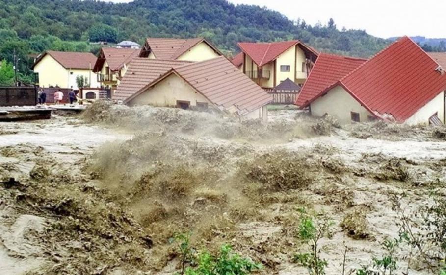 Stare de alertă în România! Hidrologii au emis cod roşu de inundaţii pentru mai multe judeţe Stare de alertă în România! Hidrologii au emis cod roşu de inundaţii pentru mai multe judeţe