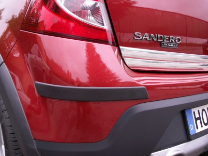 Francezii au dezvăluit cum va arăta noua Dacia Sandero. Primele imagini cu noua generaţie 2019