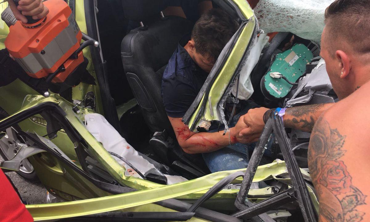 Accident grav la Costinesti intre un camion si un autoturism cu volan pe dreapta