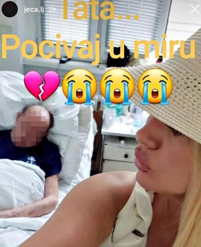 Un fotomodel din Serbia și-a făcut un selfie lângă tatăl mort și l-a postat pe internet. Imaginea a stârnit haos (Foto)