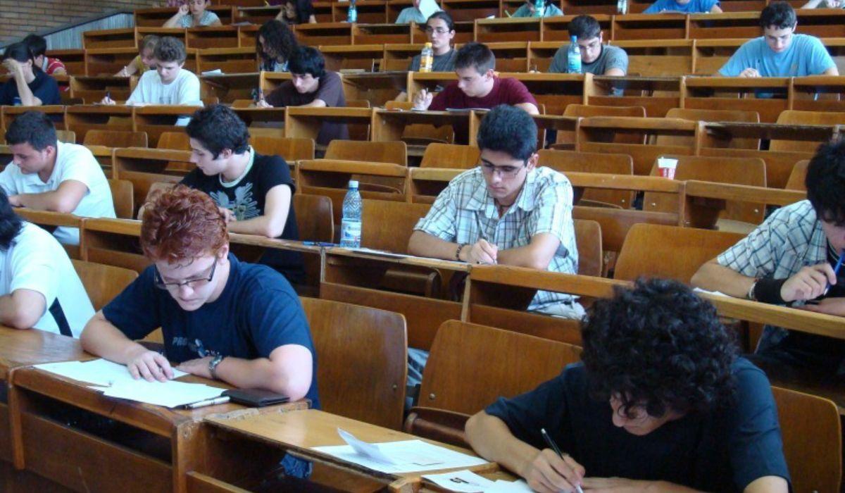 Admitere Medicină 2018. Aproape 3.000 de candidati sustin examenul