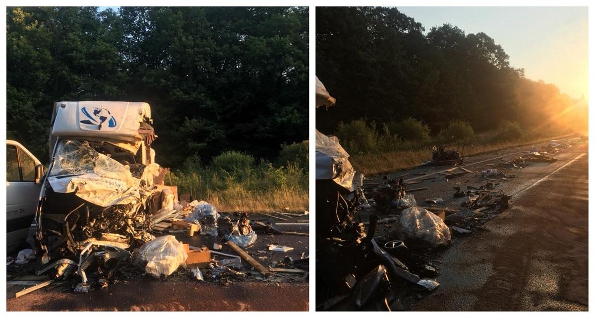 Şoferi români, grav răniţi într-un cumplit accident în Franţa