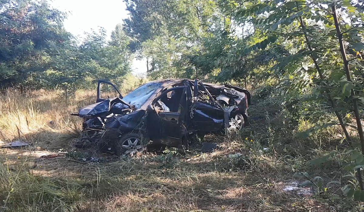 Doi tineri au fost grav raniti in accidentul de pe drumul Agighiol - Tulcea