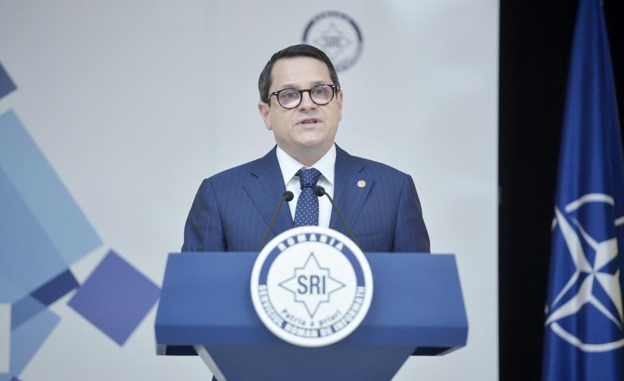 Eduard Hellvig Ediard Hellvig susține declarații de presă