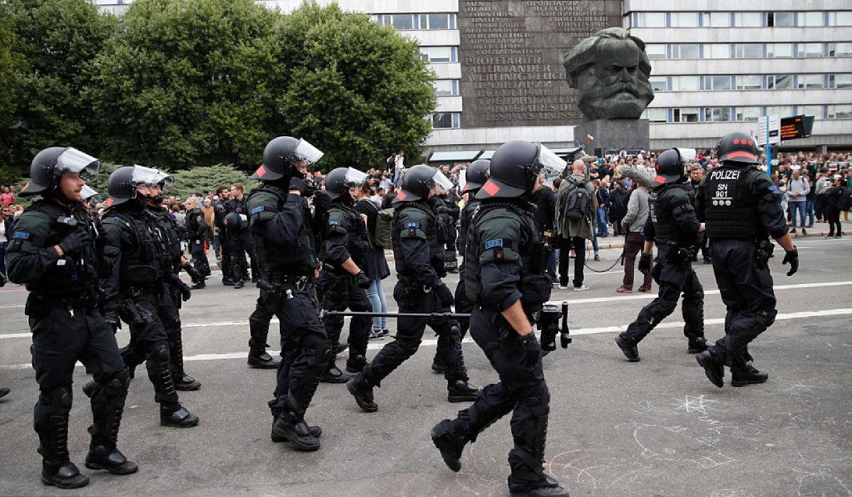 Proteste intr-un oras din Germania dupa ce un barbat a fost omorat de imigranti