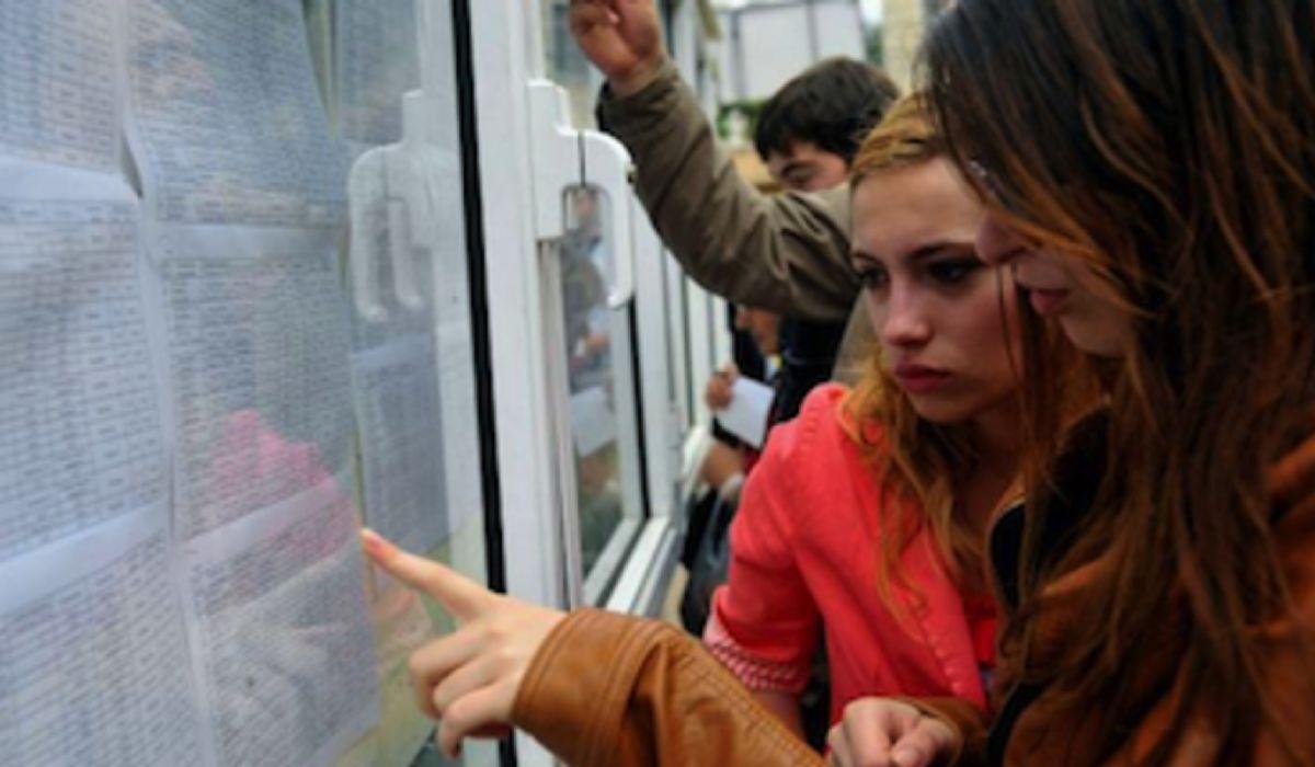 Rezultate Bac toamna 2018. Mii de elevi au obținut media 5,98 și au fost respinși