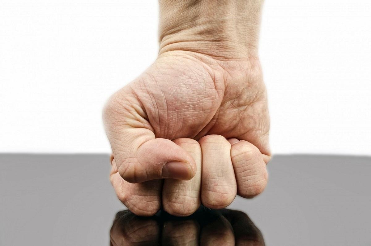 7 remedii pentru a ameliora simptomele artritei mâinilor