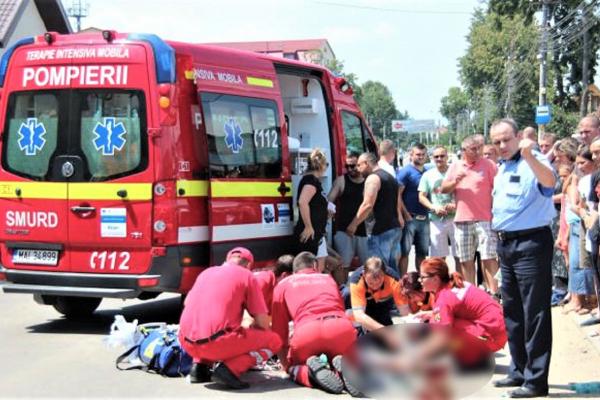Adolescentă zdrobită de un şofer de 26 de ani, pe un drum din Neamţ. Fata a murit pe loc