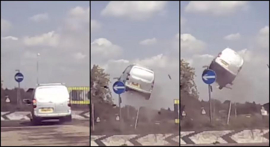 O dubiță se lovește de un sens giratoriu și... decolează Accident spectaculos în Marea Britanie