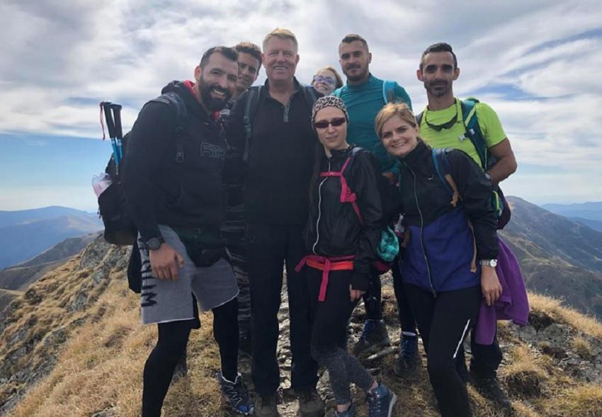 Preşedintele Iohannis, pe Vârful Moldoveanu