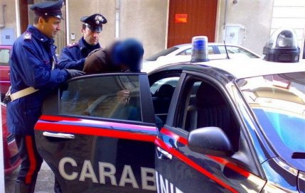 Român arestat în Italia, cu o zi înaintea nunţii! Tânărul le-a mulțumit carabinierilor că l-au salvat pentru că nu vroia să se însoare