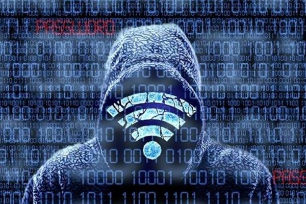 Gaură de securitate majoră în telefoanele cu Wi-Fi. Dacă este deschis portul 5555, telefonul e controlabil