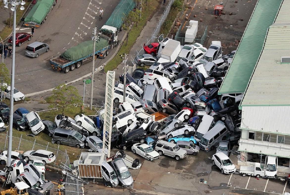 Imaginile dezastrului în Japonia, după trecerea taifunului Jebi