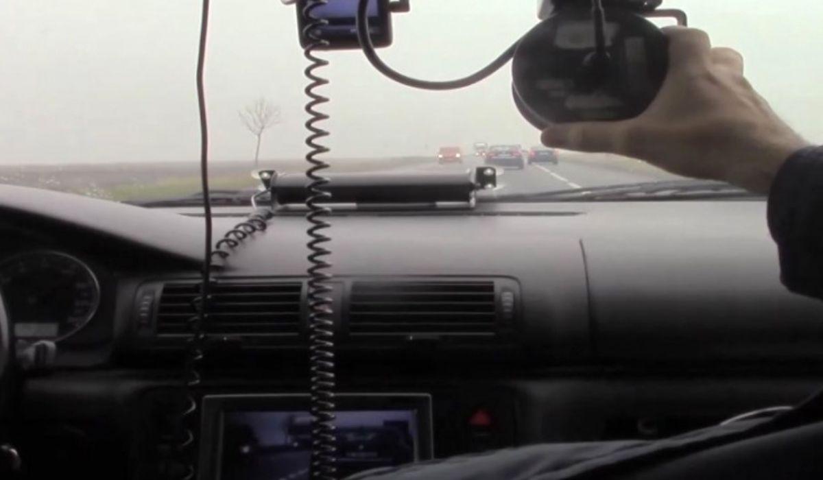 Fată din Constanța, filmată de radar cu 170 de km/h pe contrasens