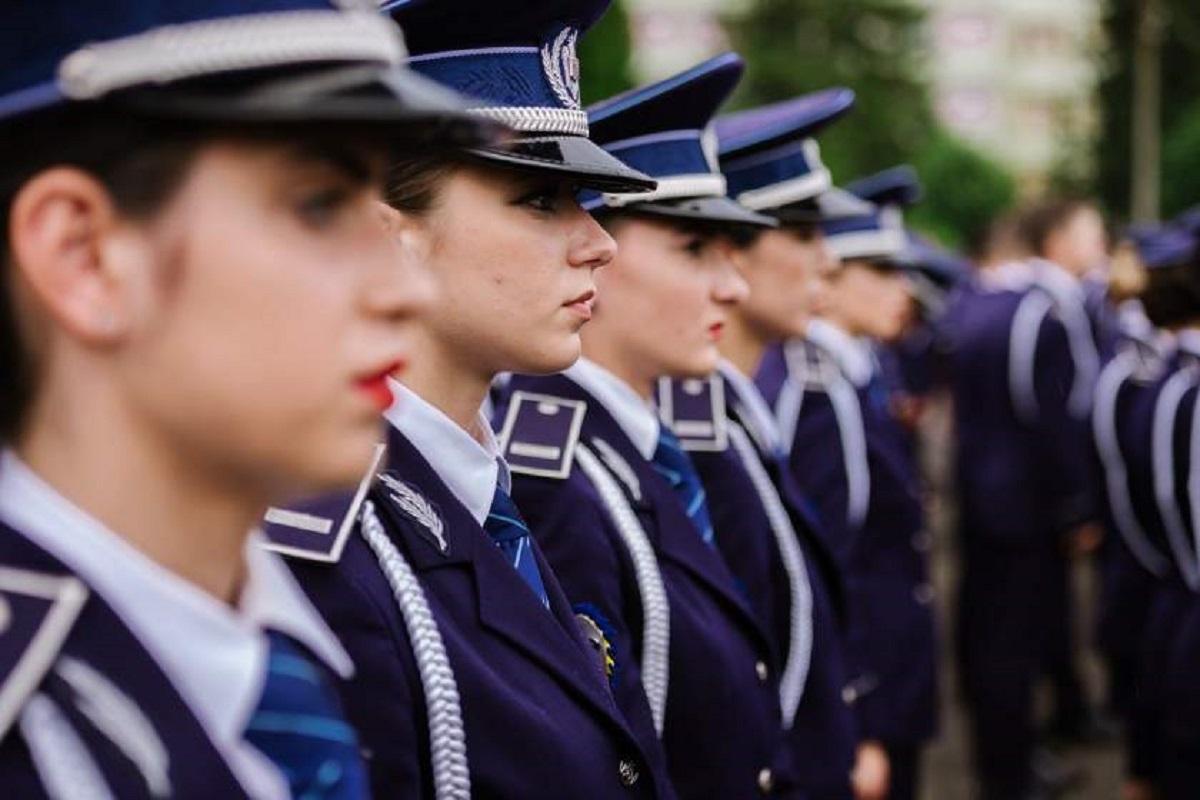 Poliţia Română scoate la concurs pentru încadrare directă sute de posturi în mai multe domenii şi strucutri