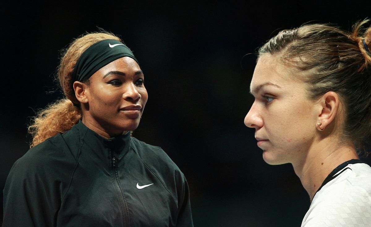 Simona Halep și Serena Williams Simona Halep și Serena Williams pe terenul de tenis