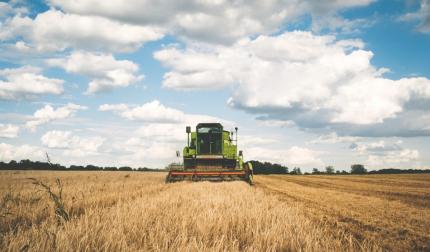 Avantajele creditelor agricole nebancare