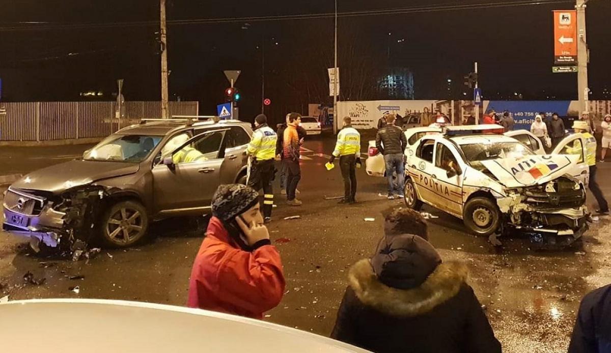 VIDEO  Incidente în tribune la CSM Slatina - Steaua. Jandarmii au