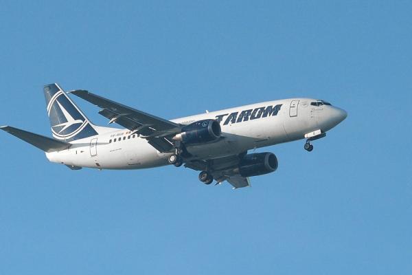Avion TAROM de pe ruta Madrid-Otopeni, oprit la Roma