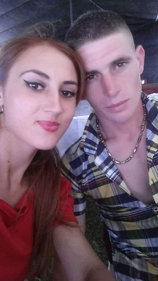 Alexandra Corbescu locuia în Ţicleni împreună cu iubitul ei, Alexandru Gheorghe Dorian