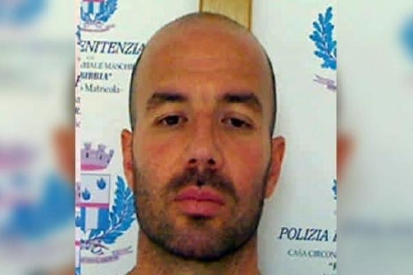A fost prins Tesi Basho, asasinul care a ucis doi români, în Torin