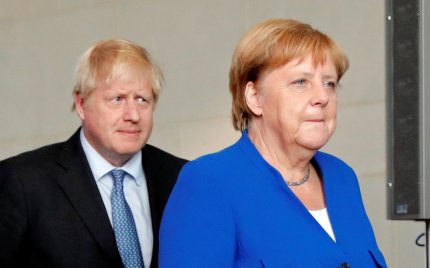 Angela Merkel și Boris Johnson în timpul unei întâlniri la Berlin