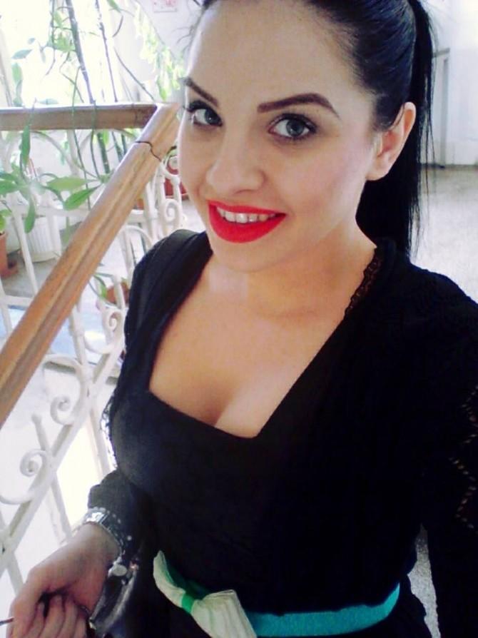 Nicoleta Cengher a murit pe 5 aprilie 2014 în incendiul de la restaurant Beirut