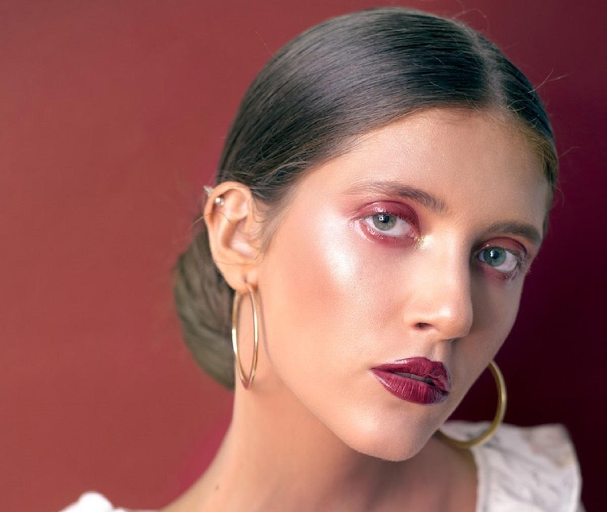 Sfaturi pentru un look spectaculos la petrecerile de sărbători