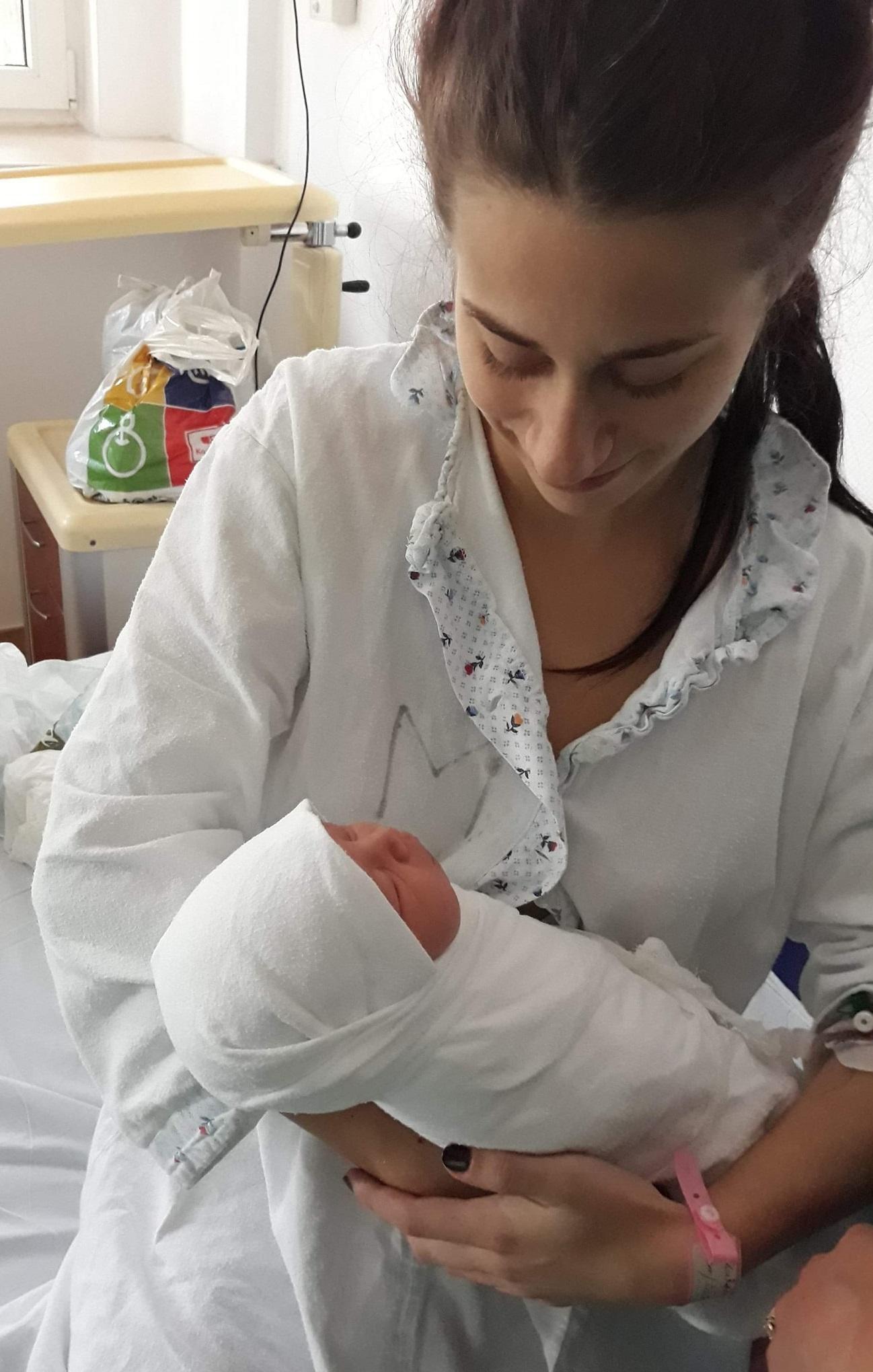 Ana Maria Păduraru a murit la o lună după naștere, în Brăila
