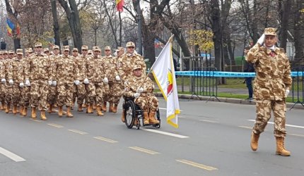 Ionuţ Butoi, militarul în scaun cu rotile, a defilat de Ziua Naţională