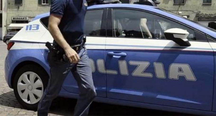 O româncă s-a aruncat într-un canal cu apă din Verona şi a fost salvată în ultima clipă Trupul româncei, zărit de un trecător