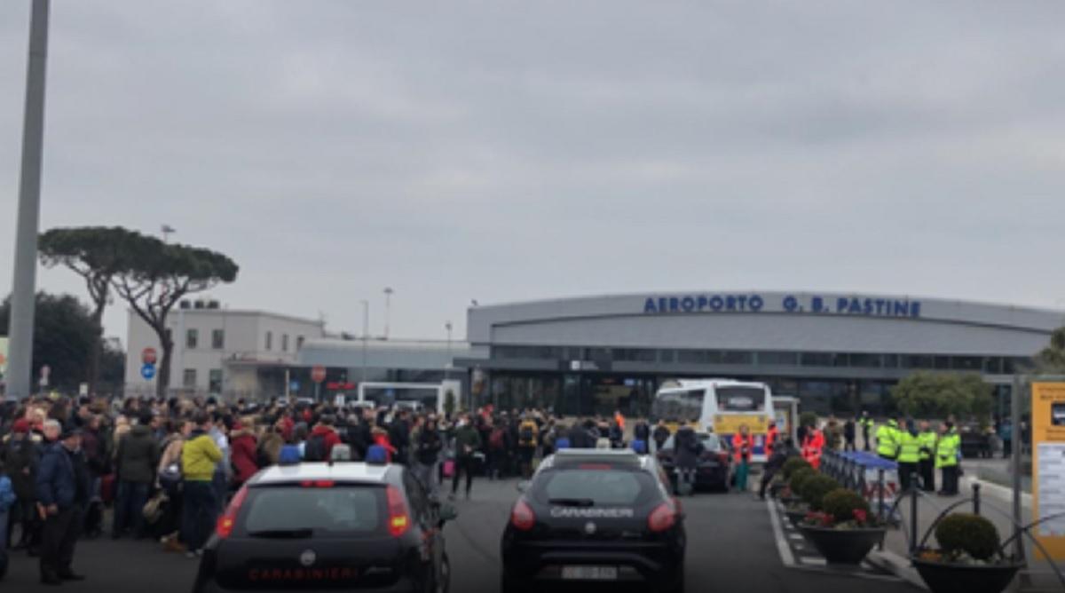 Incendiu aeroport Incendiu Ciampino