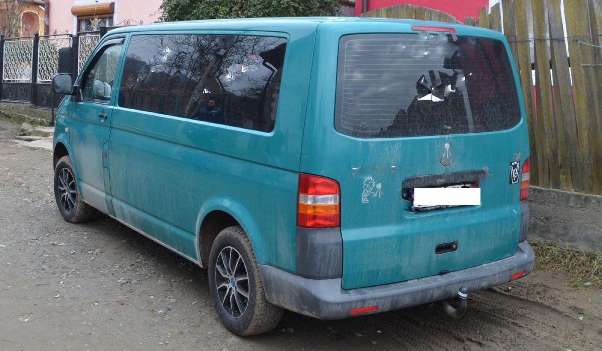 Maşina celor doi iubiţi din Mureş care au comis o crimă oribilă în Germania a fost confiscată