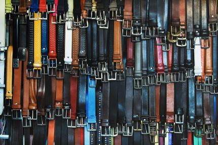 Cum alegi cureaua potrivită în funcţie de ţinută