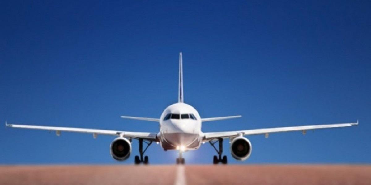 Boeing aterizat de urgenţă Boeing 737