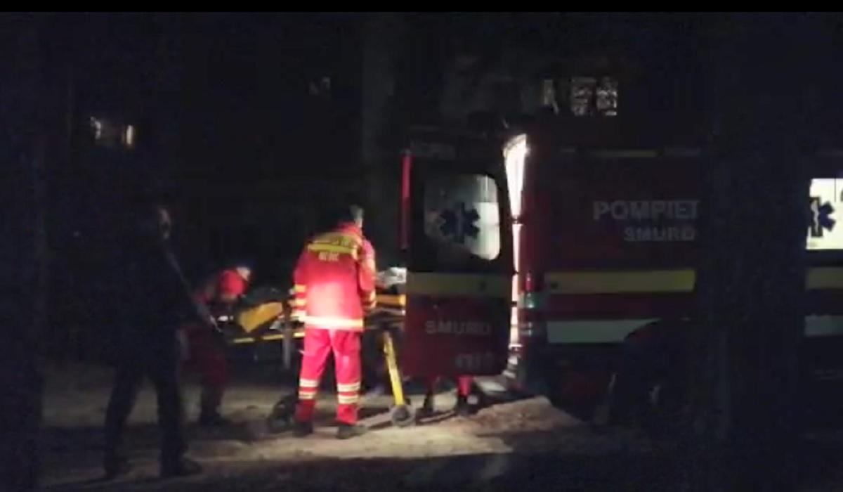 Studentă căzută pe geam Studenta are 25 de ani