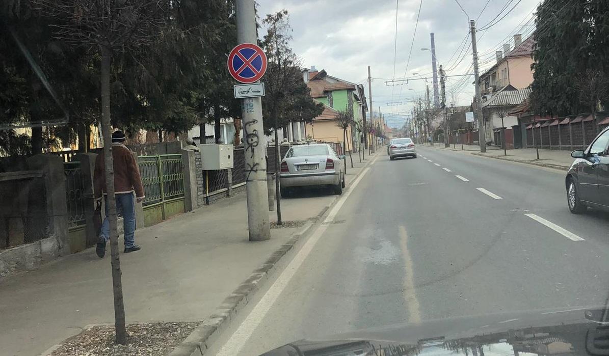 Poliţist amendat de 40 de ori Poliţistul lucrează la Serviciul de Informaţii Interne