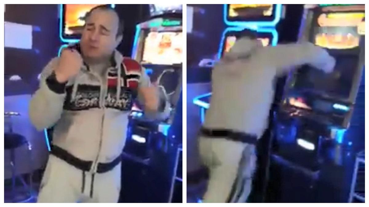 Bărbatul distruge aparatul Un bărbat din Vâlcea a distrus, live pe Facebook, un aparat dintr-o sală de jocuri