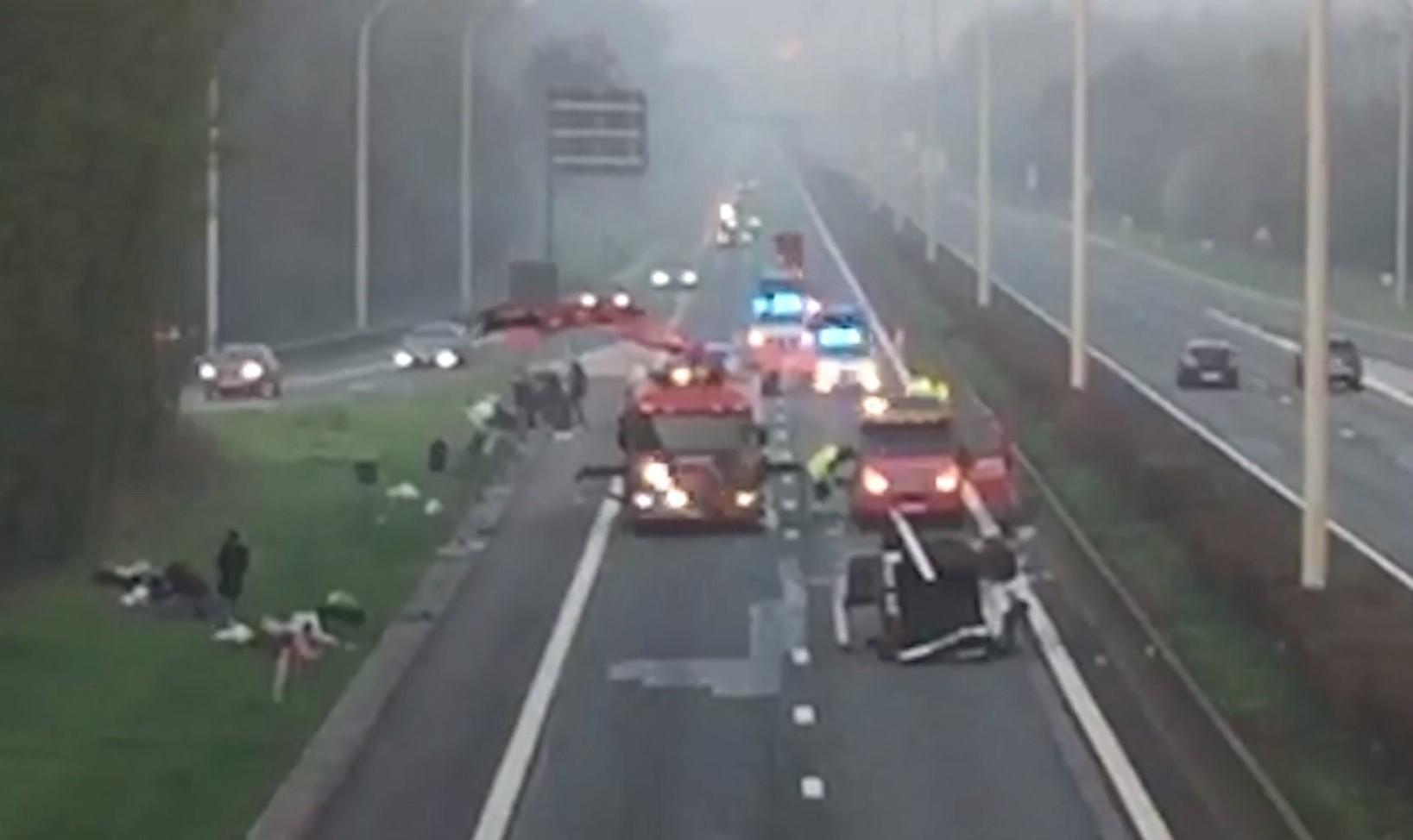 Locul accidentului Locul accidentului cu microbuzul cu români