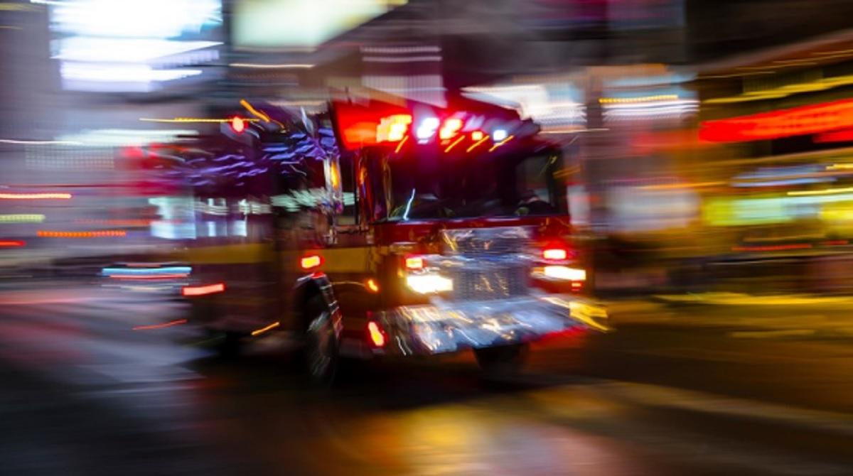 Pompier rămas fără maşină Hoţii erau cei care provocaseră accidentul