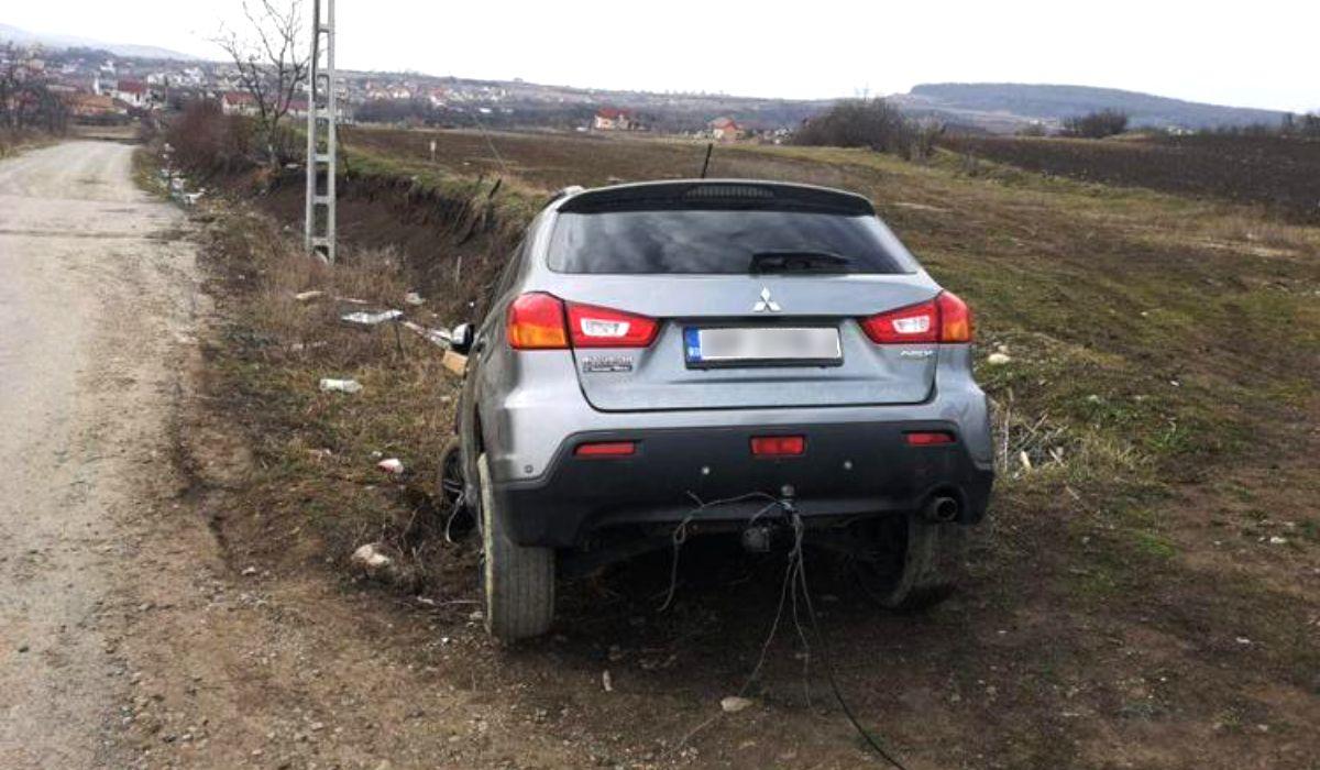 Cele trei maşini furate din Cluj au fost găsite de hoţi cu cheile în contact