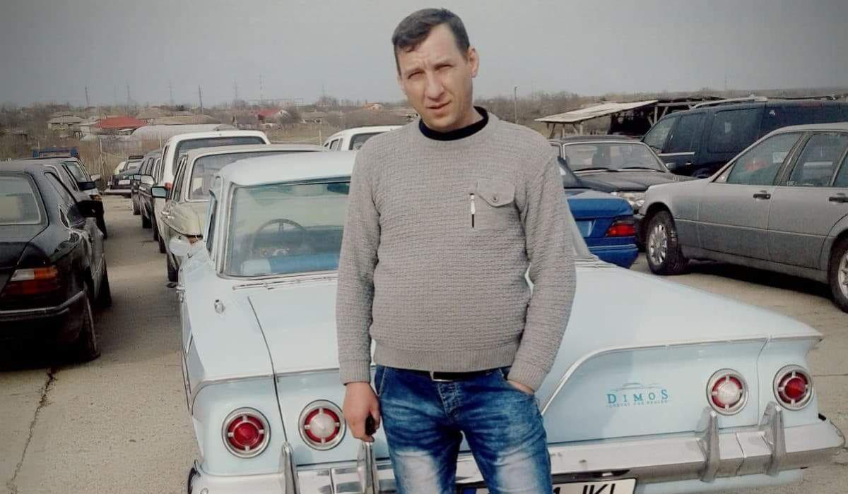 barbat corbu strivit autobuz Bărbat din Corbu, chemat de acasă de patron să repare un autobuz, a murit strivit sub maşină