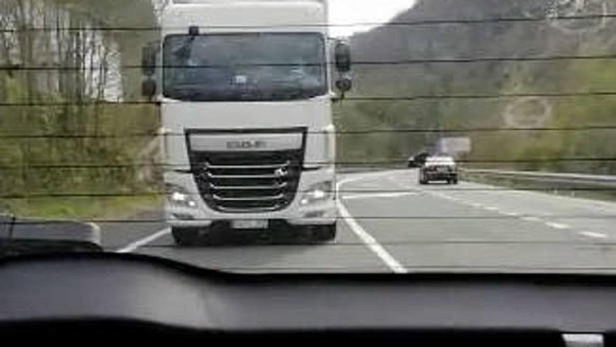 Şofer român de TIR Şofer român în Spania
