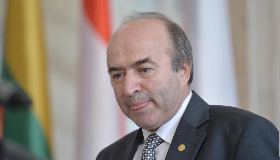 Tudorel Toader Ministrul Justiției, Tudorel Toader, a demisionat