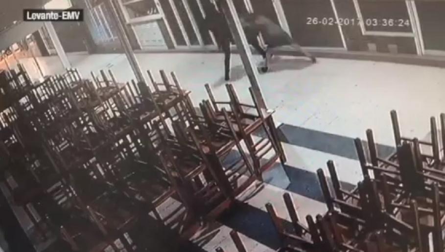 Româncă în Spania Româncă bătută de soţ
