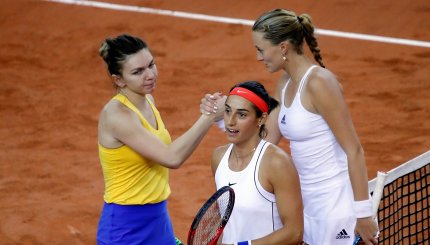 Simona Halep cu Caroline Garcia și Kristina Mladenovic