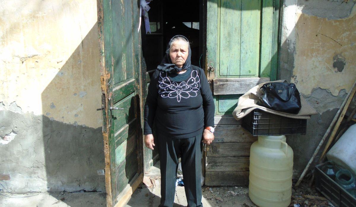 Mama din Sighetu Marmației, rămasă fără cei cinci copii, a rămas acum și fără casă